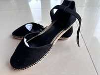 Kurt Geiger skórzane zamszowe espadryle czarne 40