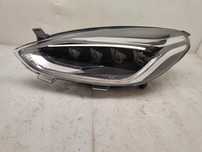 Ford Fiesta MK8 FULL LED Przód strona lewa Lampa przednia L1BB-13E015-GC