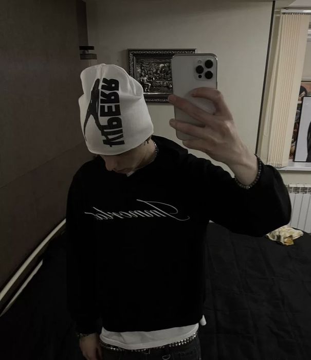 Шапка VIPERR белая