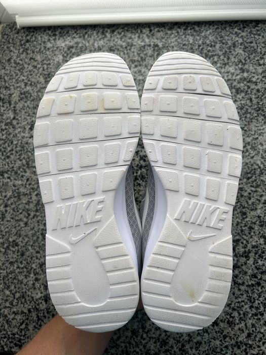 кросівки Nike Tanjun , розмір 38.5