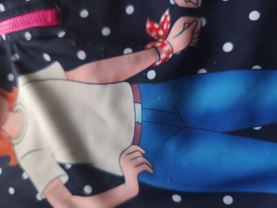 Dziewczęcy, jednoczęściowy kostium kąpielowy z długimi rękawami UV 60