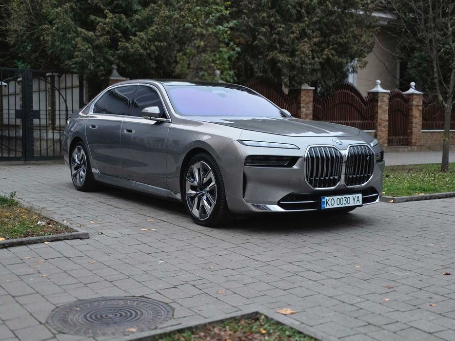 BMW i7 60XDRIVE 2022