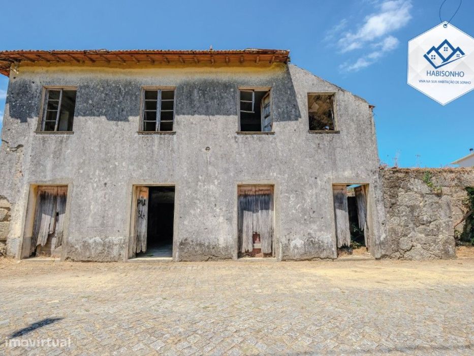 Moradia para Reabilitar | Lousada | Nevogilde