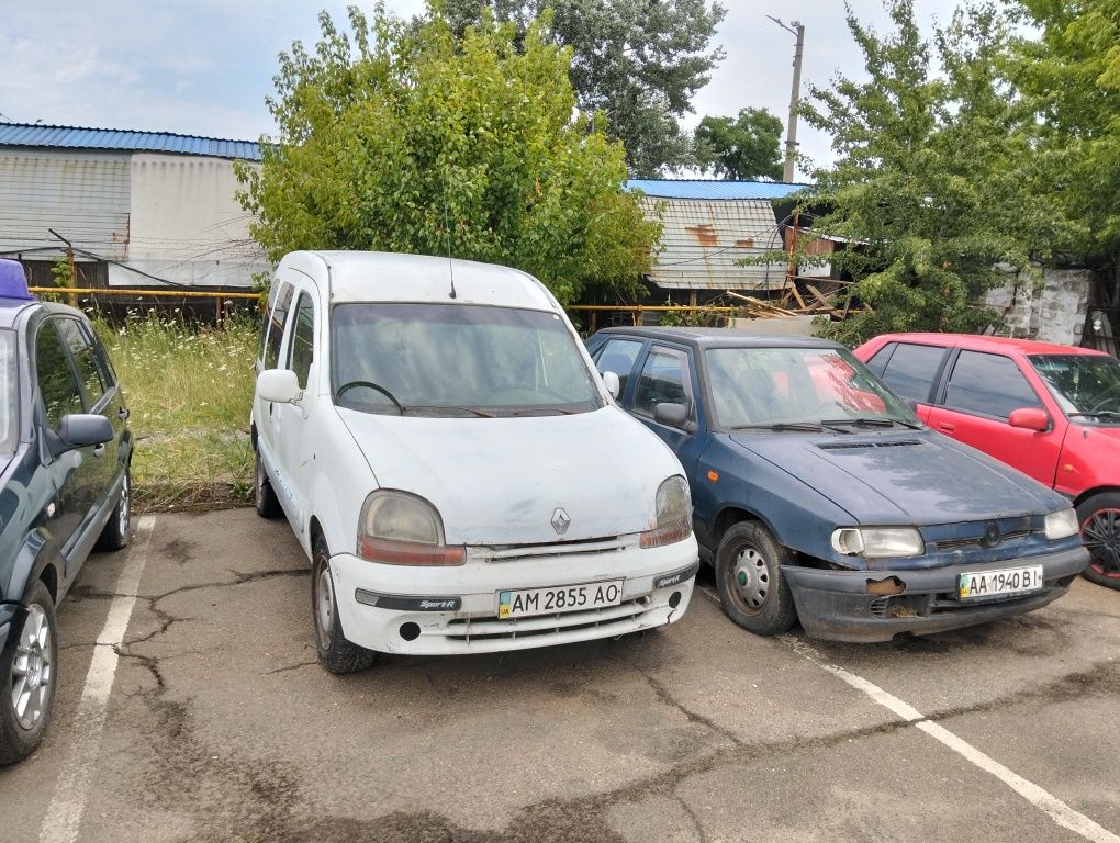 Продам Рено Кенго пасажир 1.4 бенз