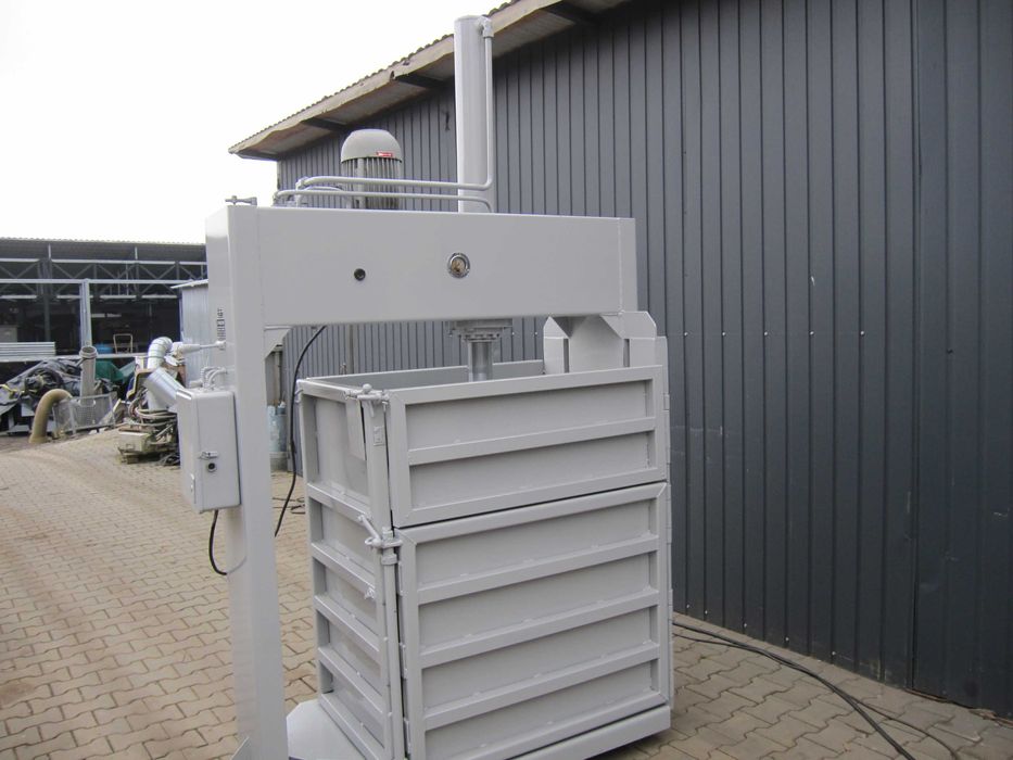 Prasa hydrauliczna do makulatury folii puszek