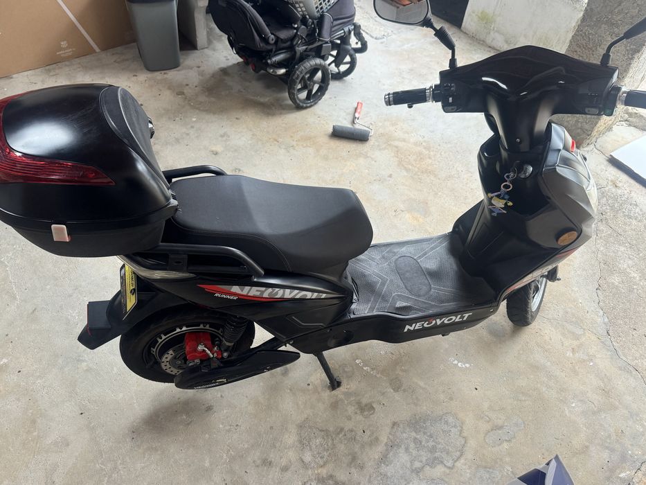 Mota Eletrica Neovolt Runner 250W