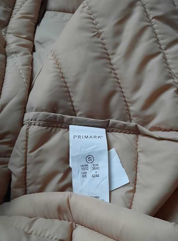 Primark nowy lekki pikowany puchowy płaszcz kurtka z kapturem beż S