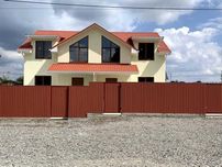 Дуплекс на 6 сотках в Білогородці