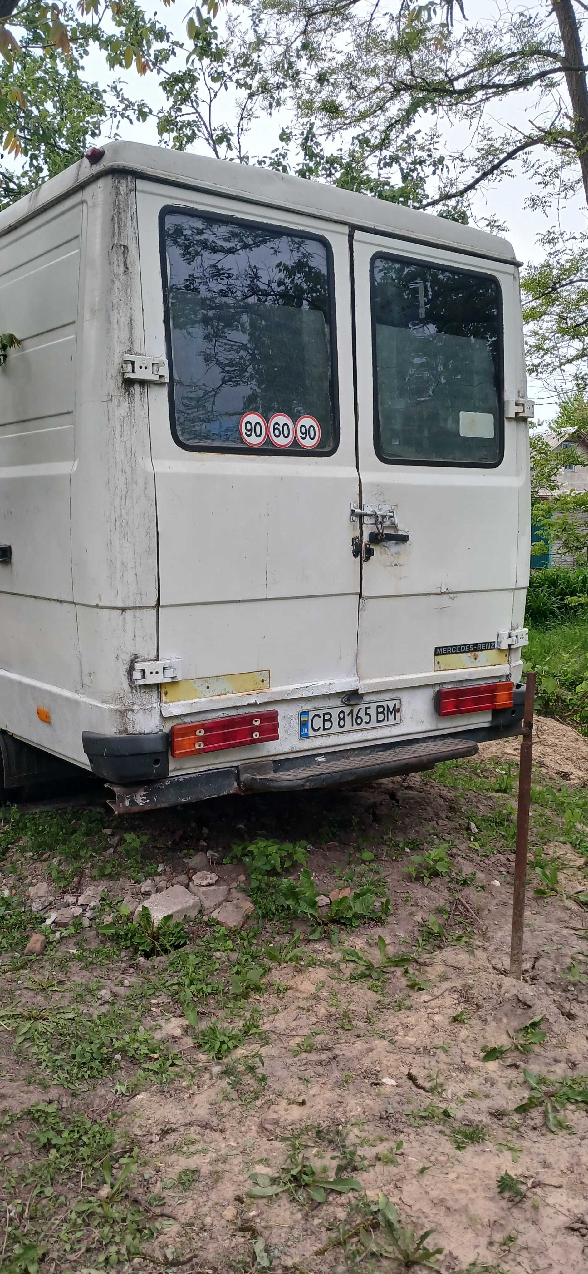 Продам Мерседес - 609