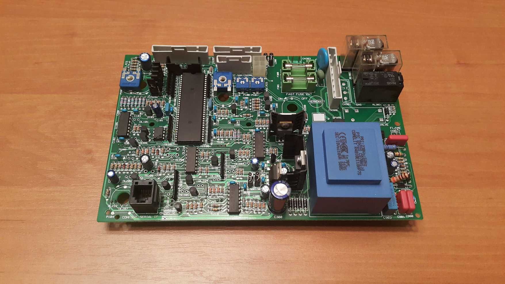 Новая Плата управления на газовый котел Ariston T2 MI/MFFI  65100248