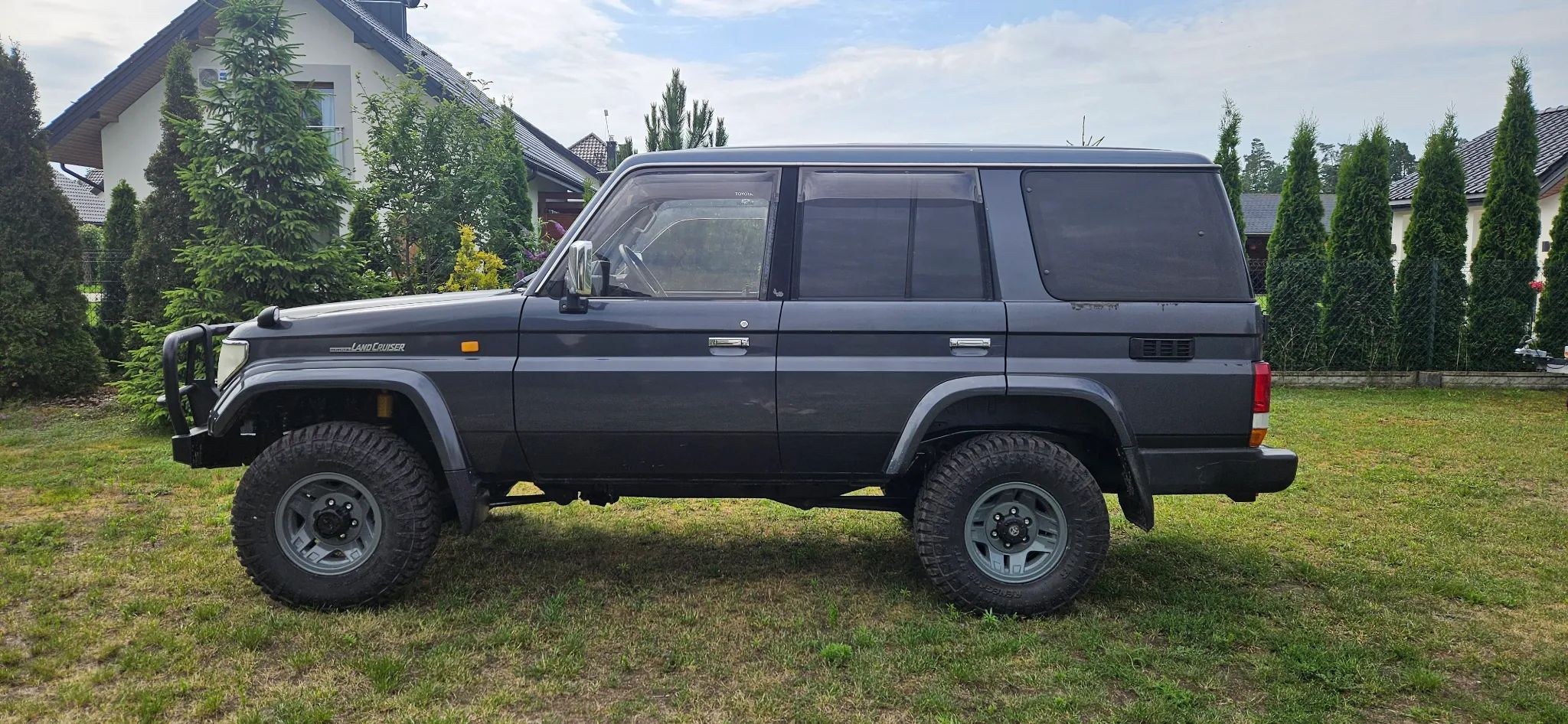 Toyota Land Cruiser KZJ77 unikat