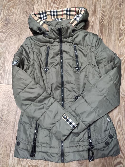 Куртка жіноча весна-осінь 46 розмір