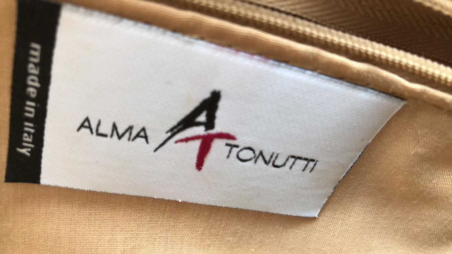 Carteira da marca italiana ALMA TONUTTI, nova sem etiqueta.