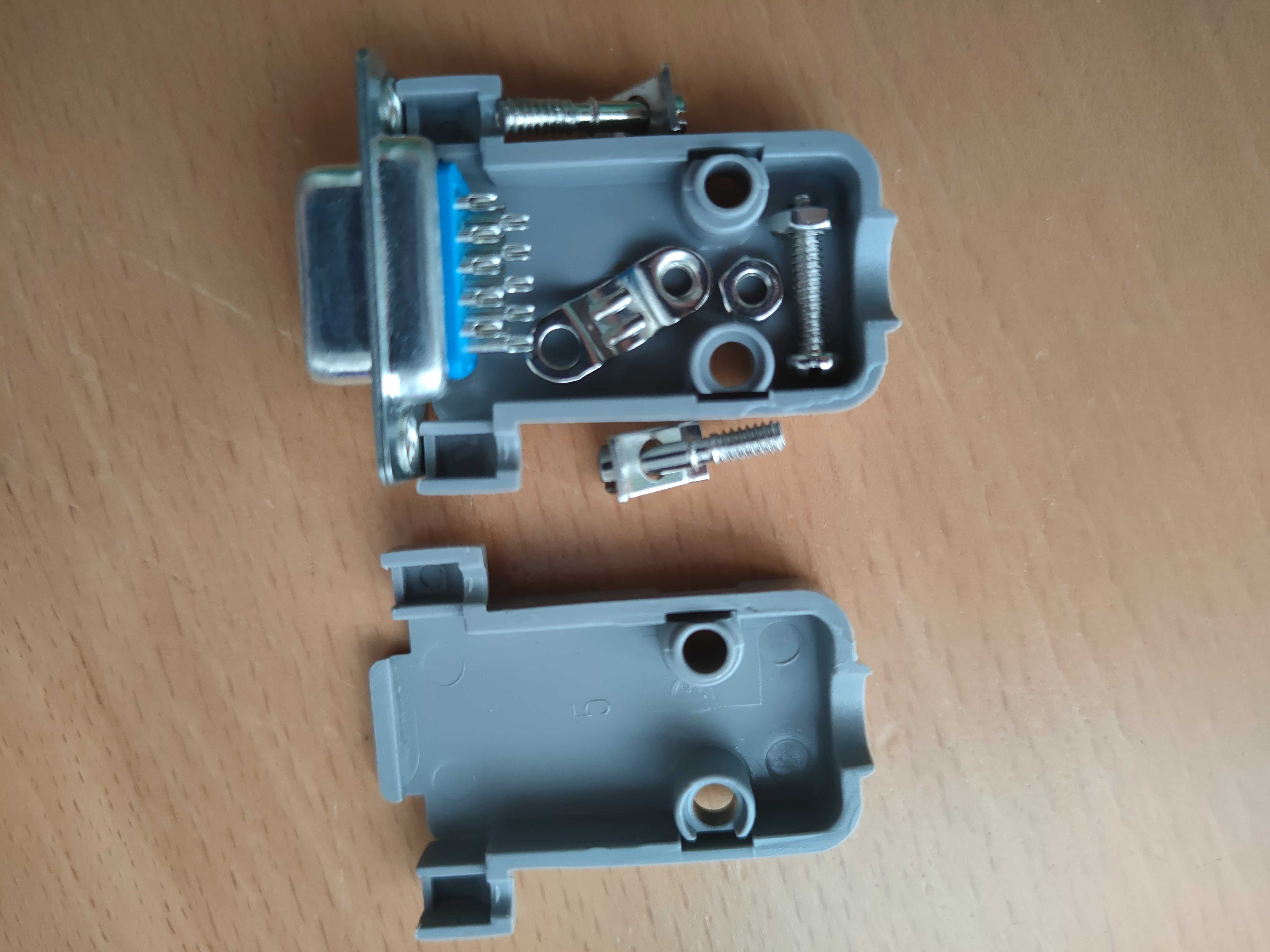 Wtyk VGA (żeński) na przewód kabel do zarobienia
