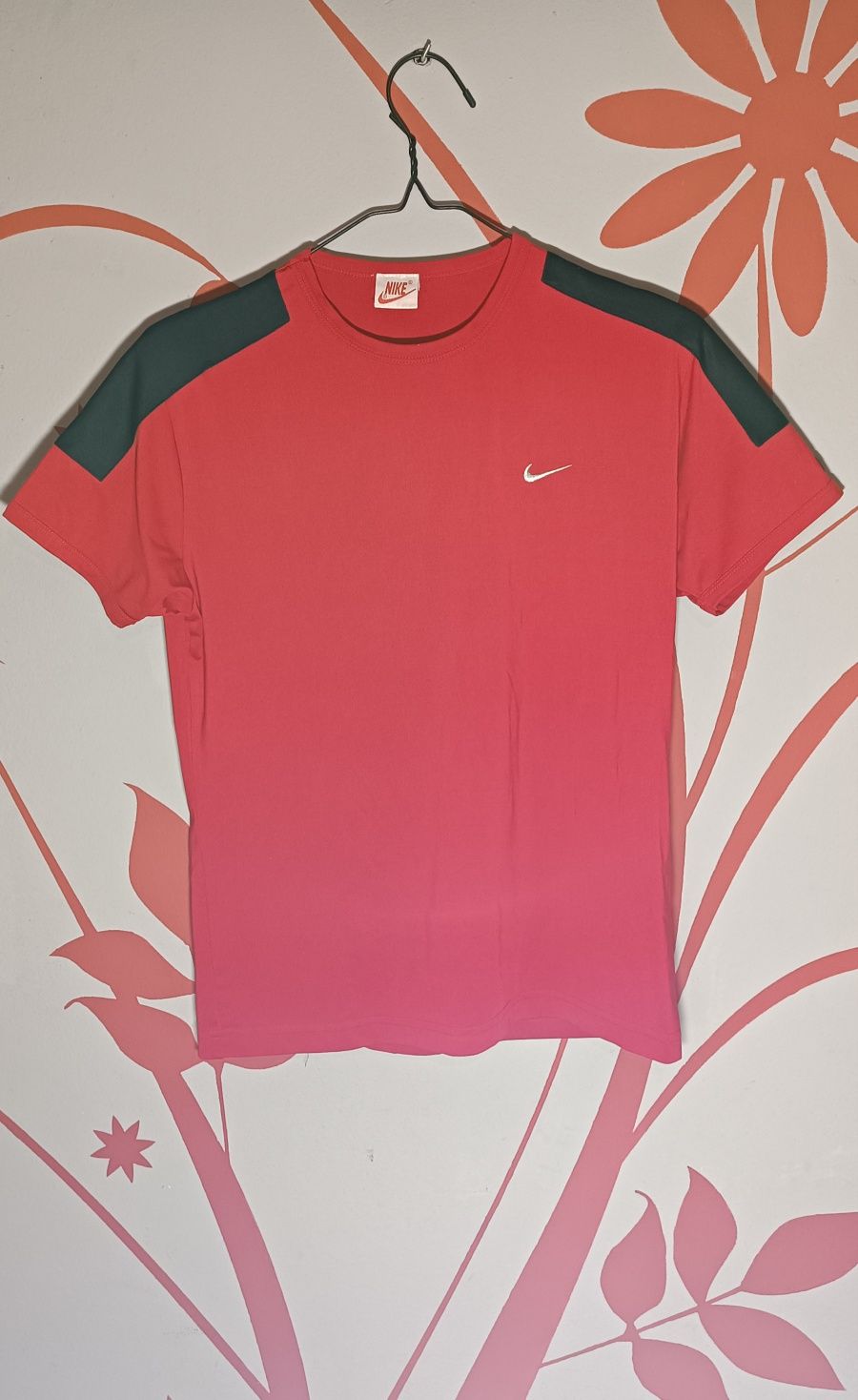Koszulka Nike Sportowa Czerwona