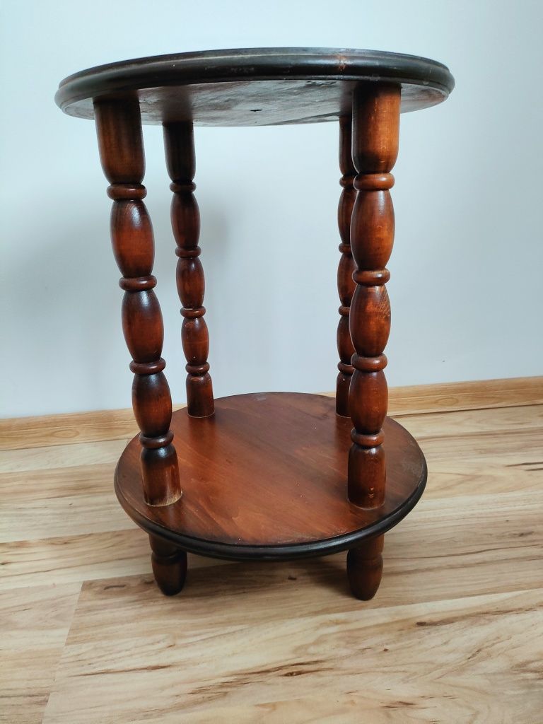 Piękny stolik  drewniany kwietnik drewno