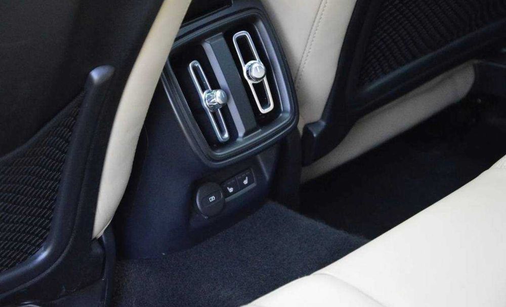 Polestar 2 2023p AWD