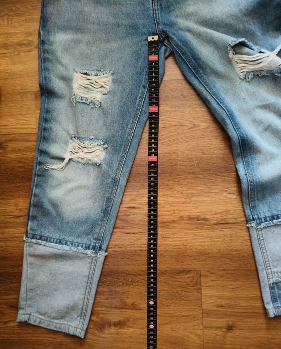 Spodnie jeansowe boyfriend Sinsay