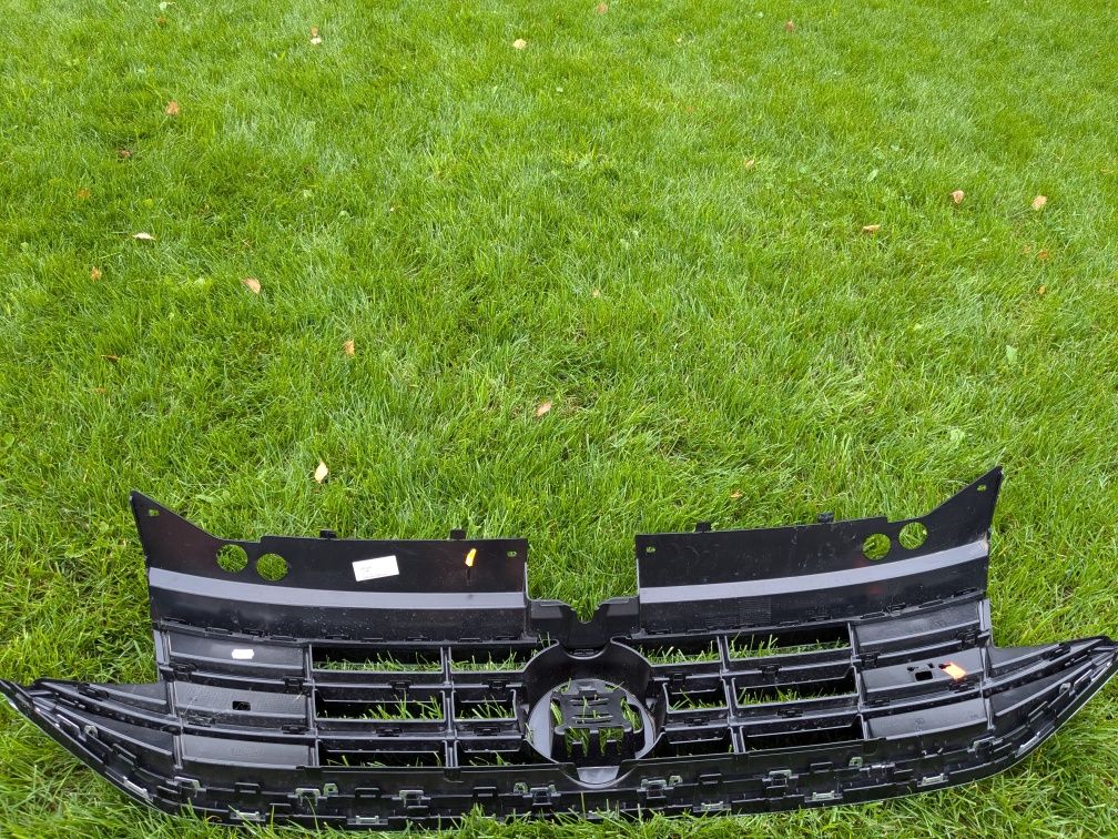 Grill Tiguan II LIFT R Line