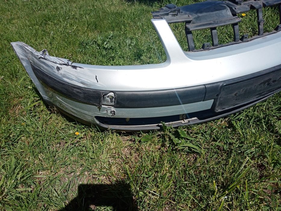 Parachoques vw passat 3b2