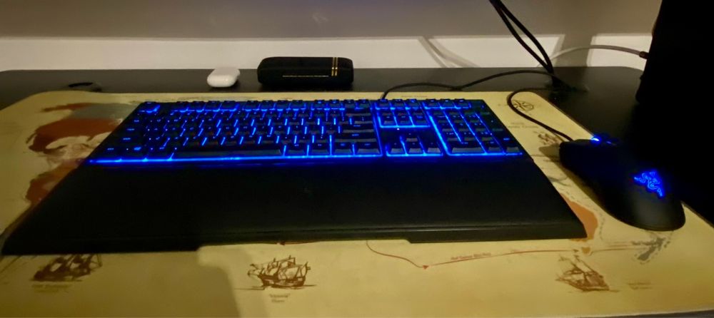 Zestaw Klawiatura Razer Ornata V2 Mysz Komputerowa Razer Deathadder V2