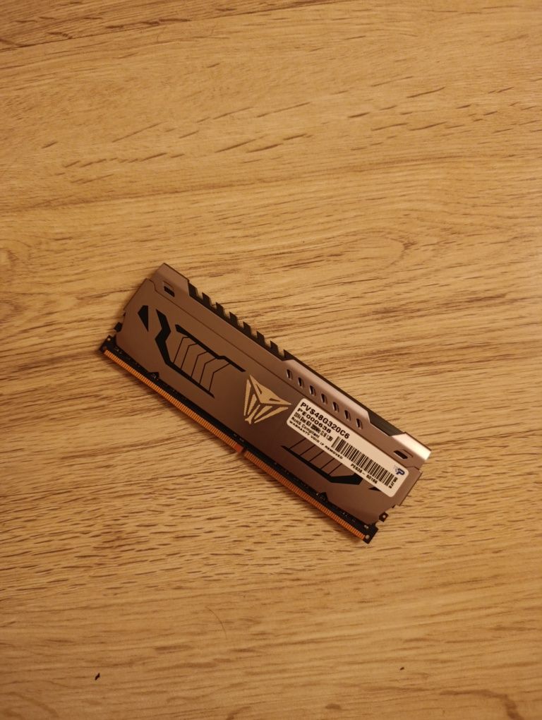 Оперативная память DDR4 8GB