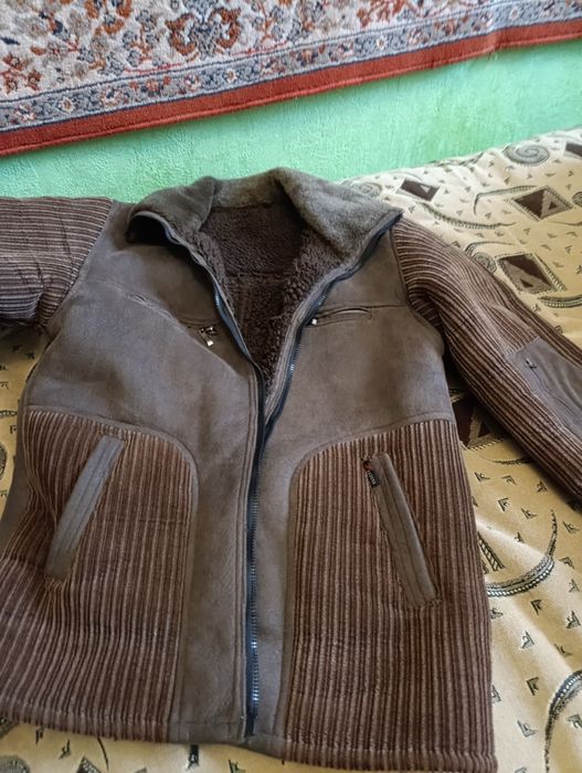 Продам зимнюю куртку