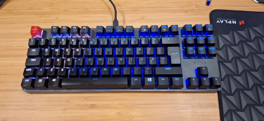 Teclado mecânico custom
