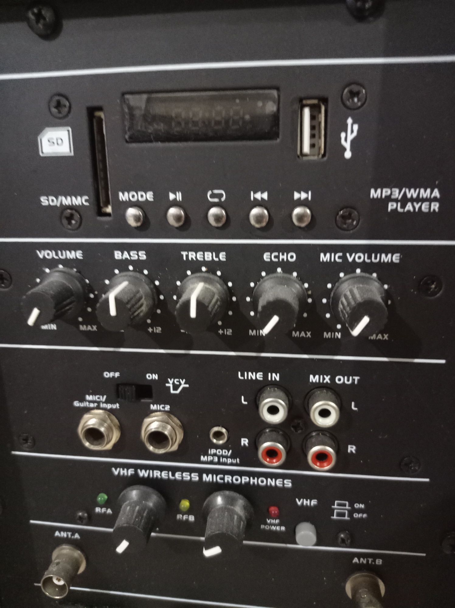 Coluna de som com bateria IBIZA
