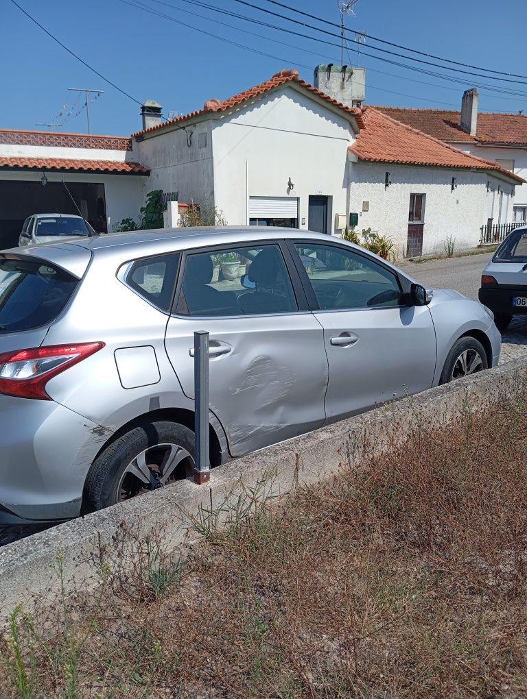 Nissan pulsar 1.5 DCI ..110cv ano 2015