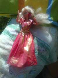 barbie boneca brincos e vestido mattel- portes ctt incluidos