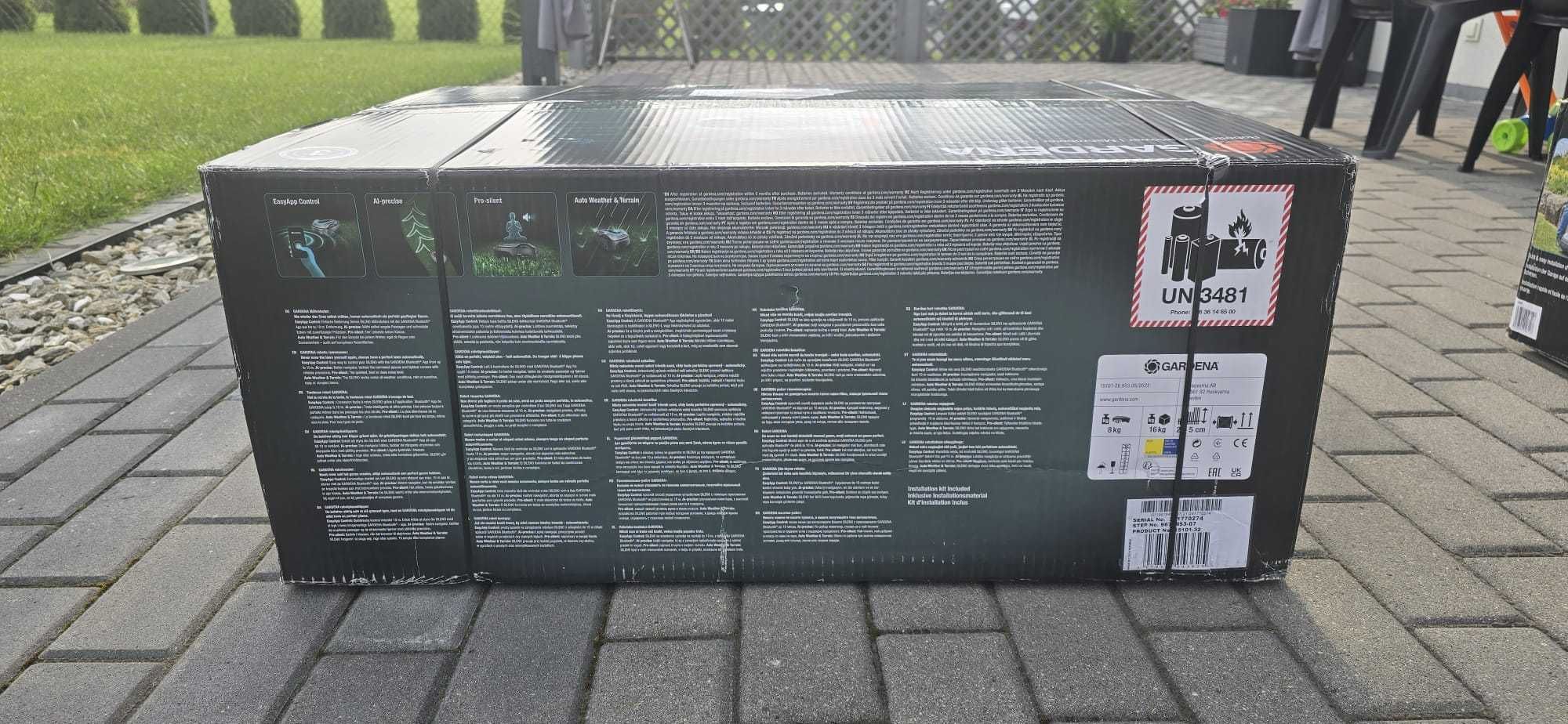 Sprzedam robot koszący Gardena Sileno life wraz z garażem - NOWE