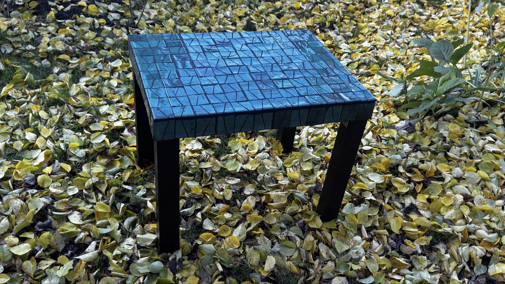 Журнальний стіл з керамічної плитки (ручна робота)