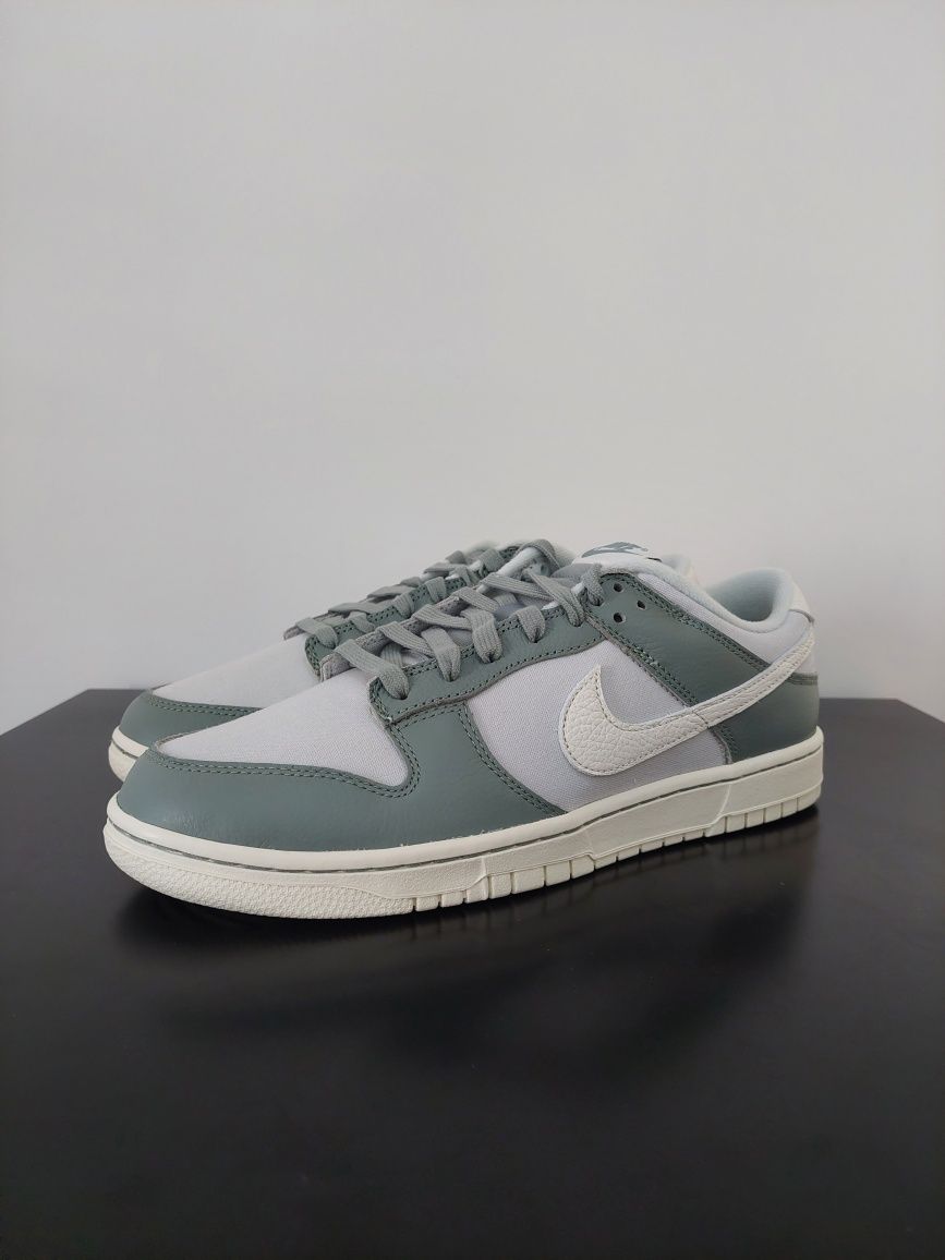 Nike Dunk Low Mica Green