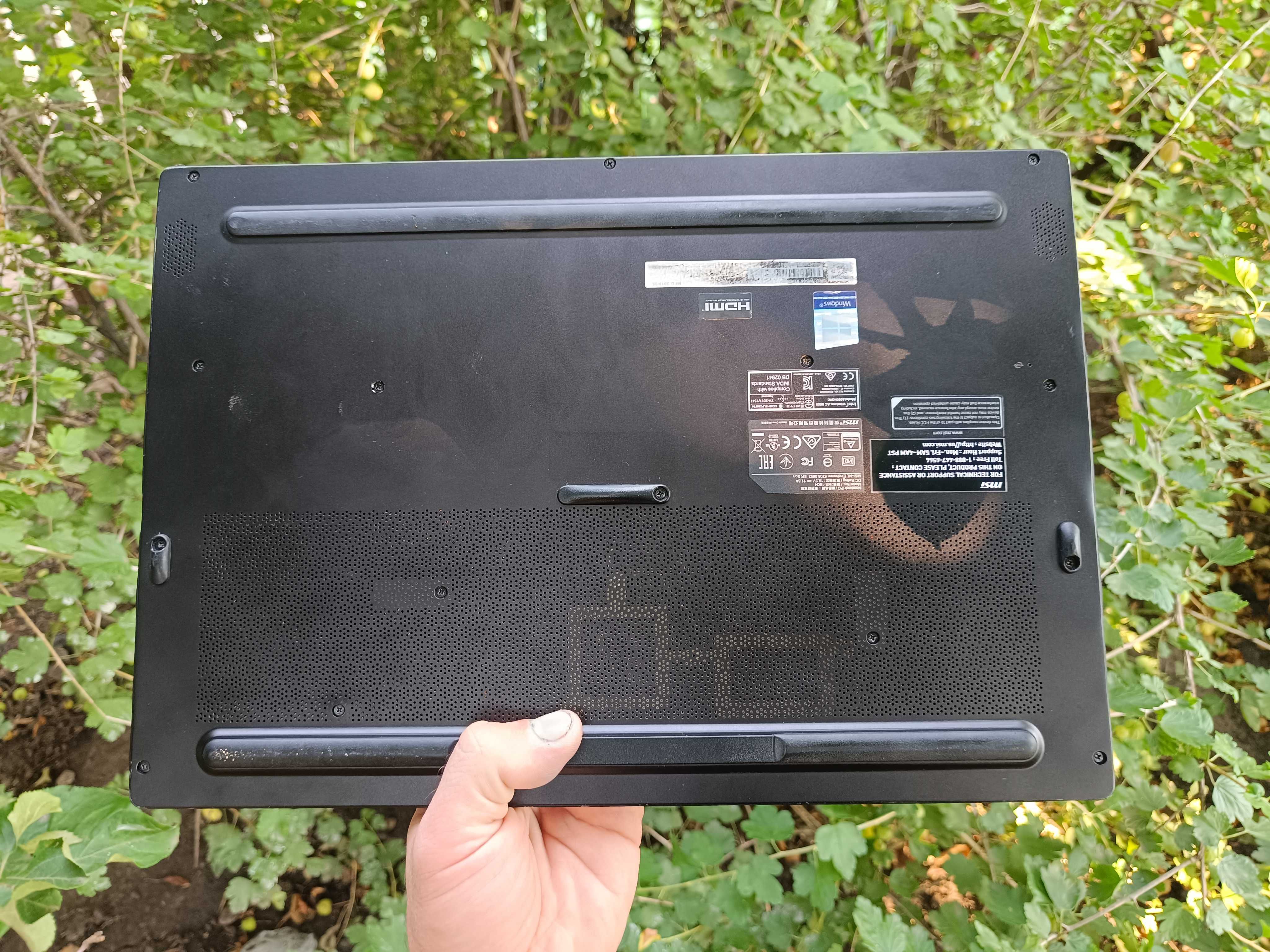 6 ядер, Ігровий ноутбук MSI (i7 9750H/16gb/512 ssd m2/RTX 3000 6GB)