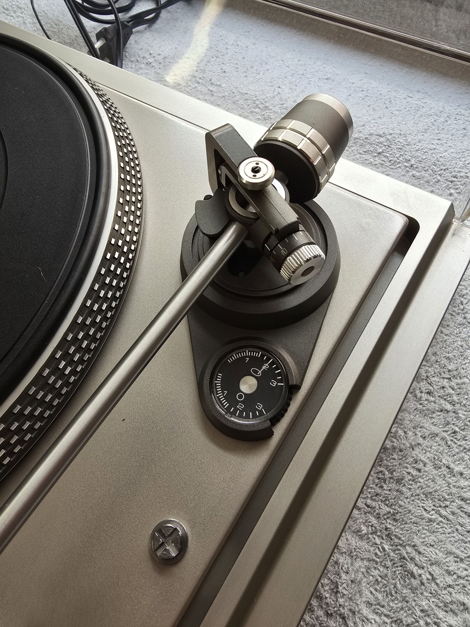 Sprzedam Gramofon Dual cs 505-1 orginał, jak nowy , od nowości gara