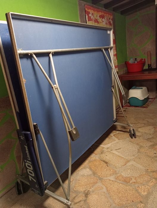 Mesa de ping pong usada