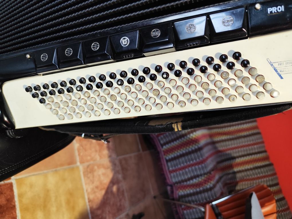 Acordeon com convertor