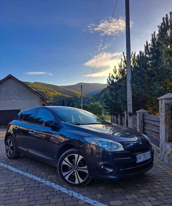 Продам Renault megane 3 2011
