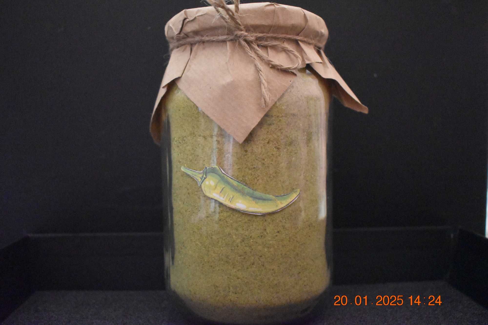 PRZYPRAWA  - ostra mielona papryczka jalapeno, kapsaicyna.