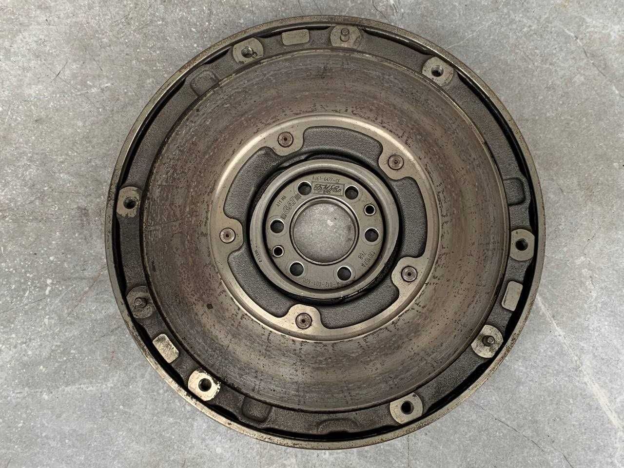 Комплект зчеплення Демпфер Volvo C30 S40 2 V40 V50 1.6 D