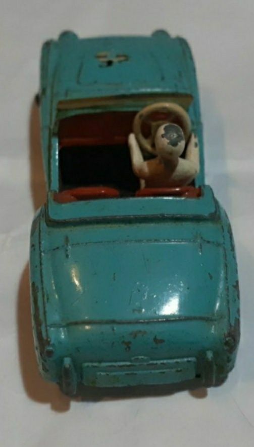 Miniatura antiga Dinky Toys Triumph Tr2