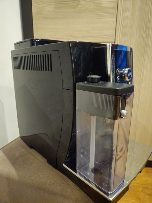 Ekspres DeLonghi