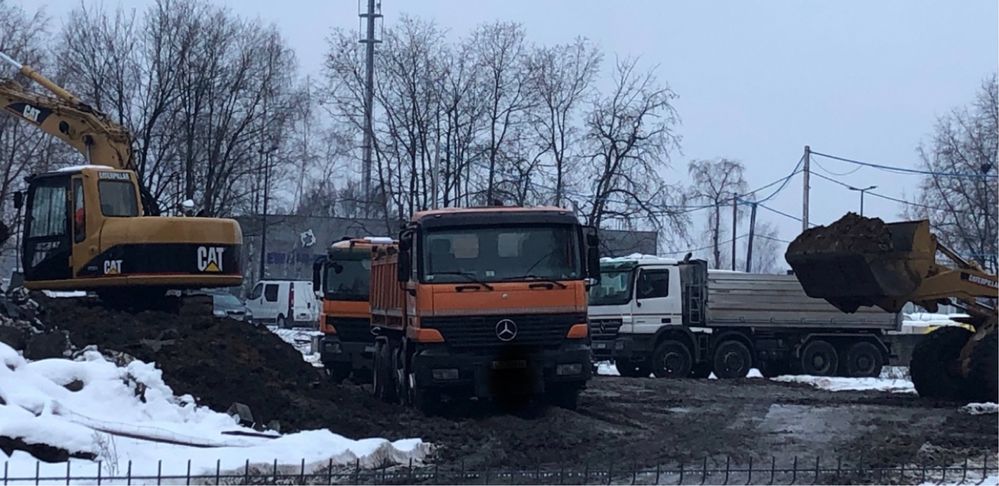 Wyburzenia rozbiorki roboty ziemne koparka