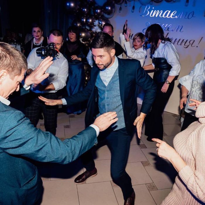 Ведучий на корпоратив, весілля, день народження
