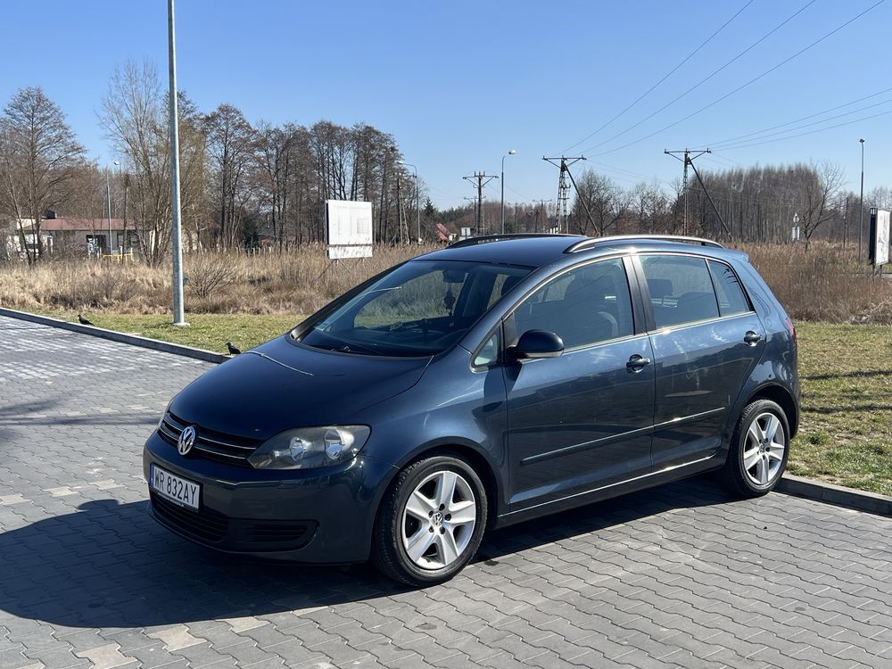 Vw golf plus 1.6 MPI benz. 2009r. Stan bd , zadbany ,wszystko zrobione