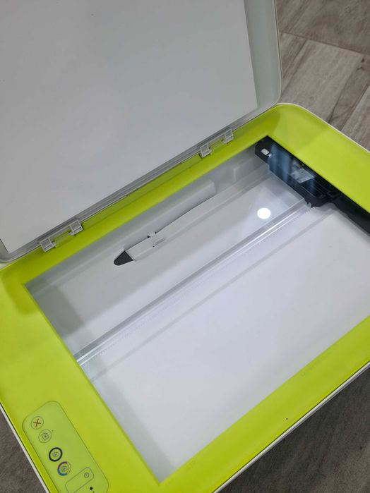 Принтер/сканер HP DesJet 2135