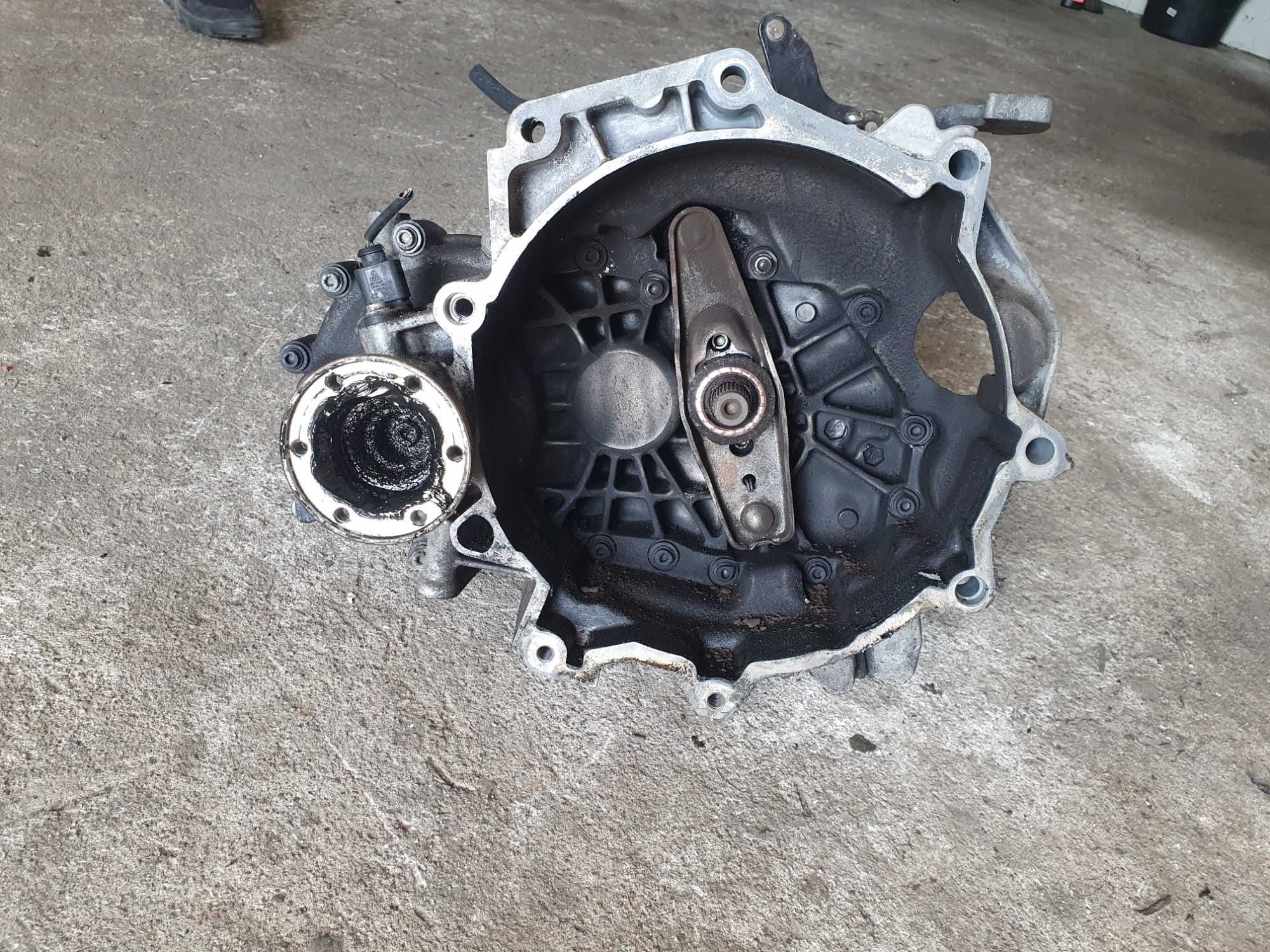 Skrzynia biegów Audi a2 1.4 16 v benzyna FDM sprawna przebieg 140 tys
