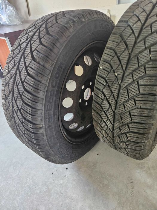 4 kompletne koła zimowe z felgami 205 55 R16 5x112