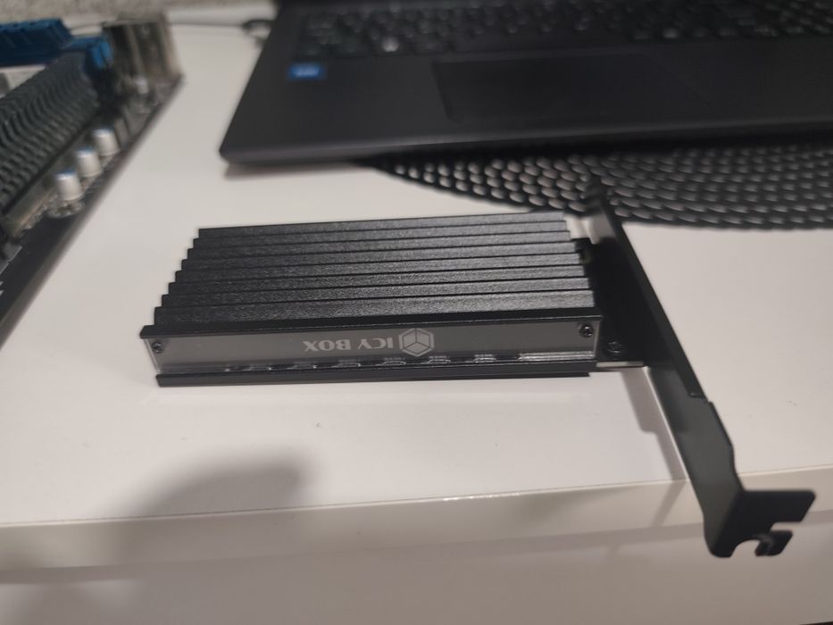 Zestaw PC: i7-3930K 4.4GHz + Gigabyte X79 + 16GB RAM + Gratisy